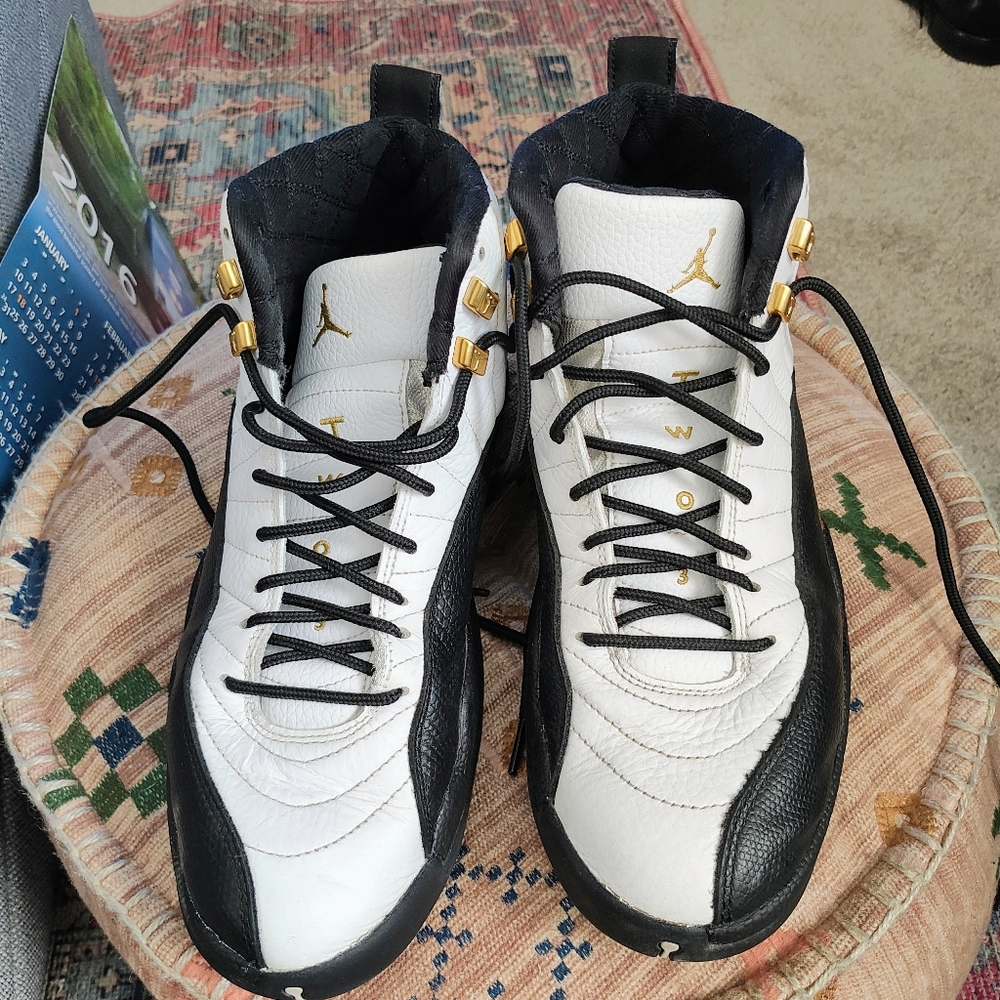 Great condition Jordan XXL leather sneakers